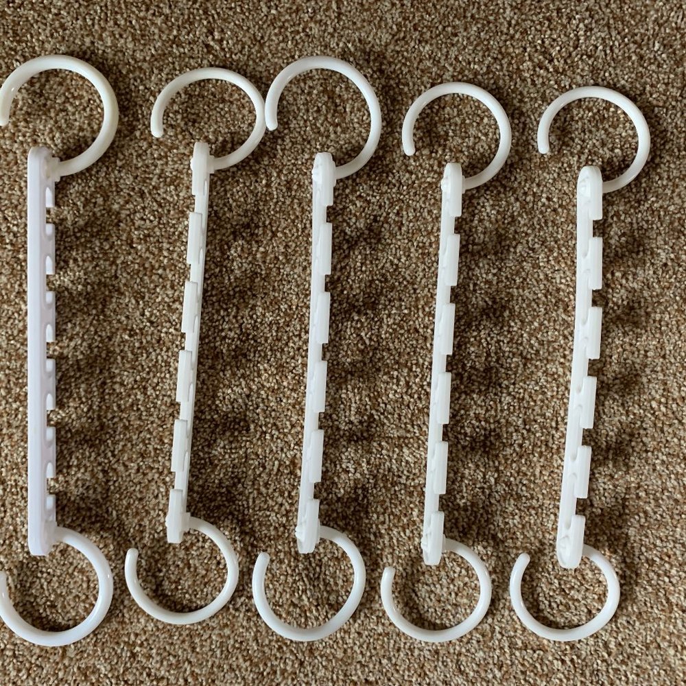 5 Holes Space Saver Hangers